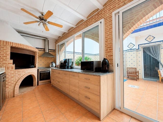5 soverom Hus til salgs i Puçol med garasje - € 345 000 (Ref: 10044922)