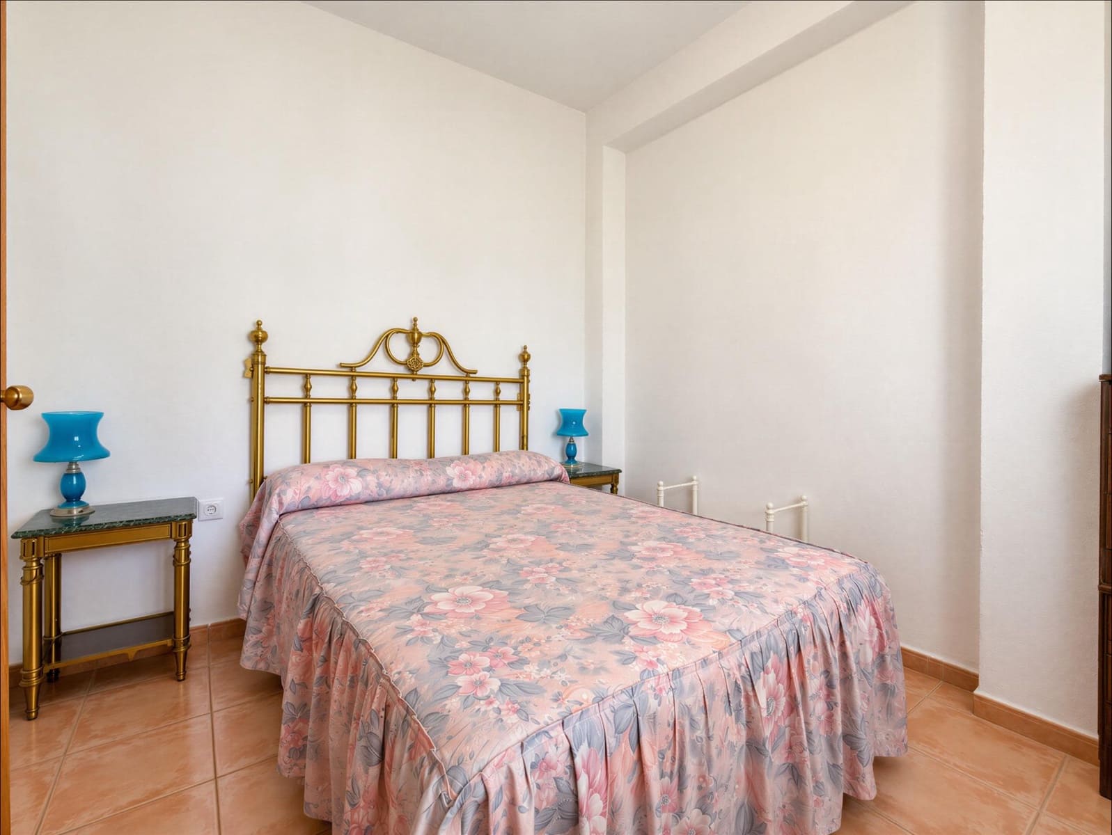 4 quarto Moradia para venda em Lliria com piscina - 230 000 € (Ref: 10078483)