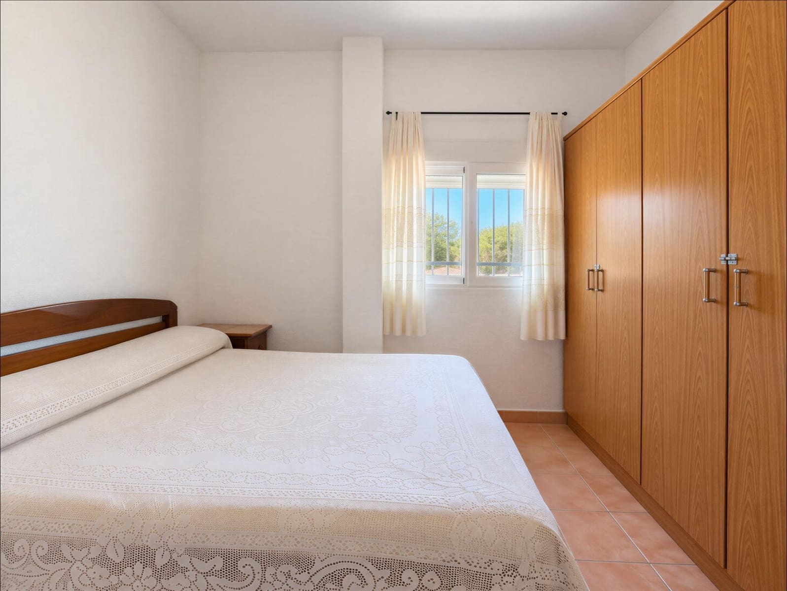 4 quarto Moradia para venda em Lliria com piscina - 230 000 € (Ref: 10078483)