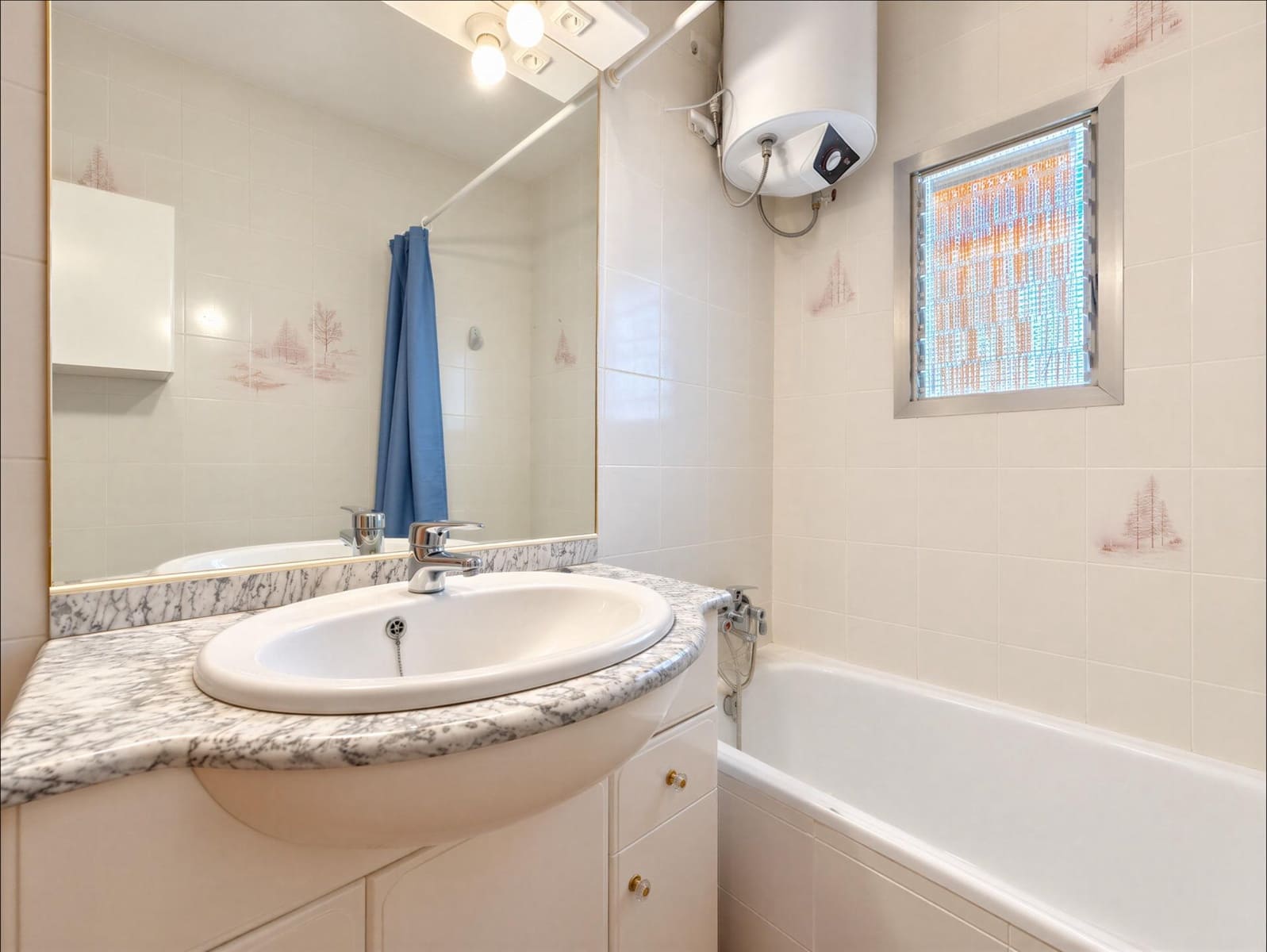 4 quarto Moradia para venda em Lliria com piscina - 230 000 € (Ref: 10078483)