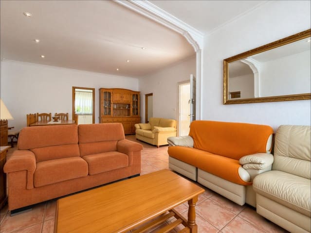 4 quarto Moradia para venda em Llíria com piscina - 230 000 € (Ref: 10078483)