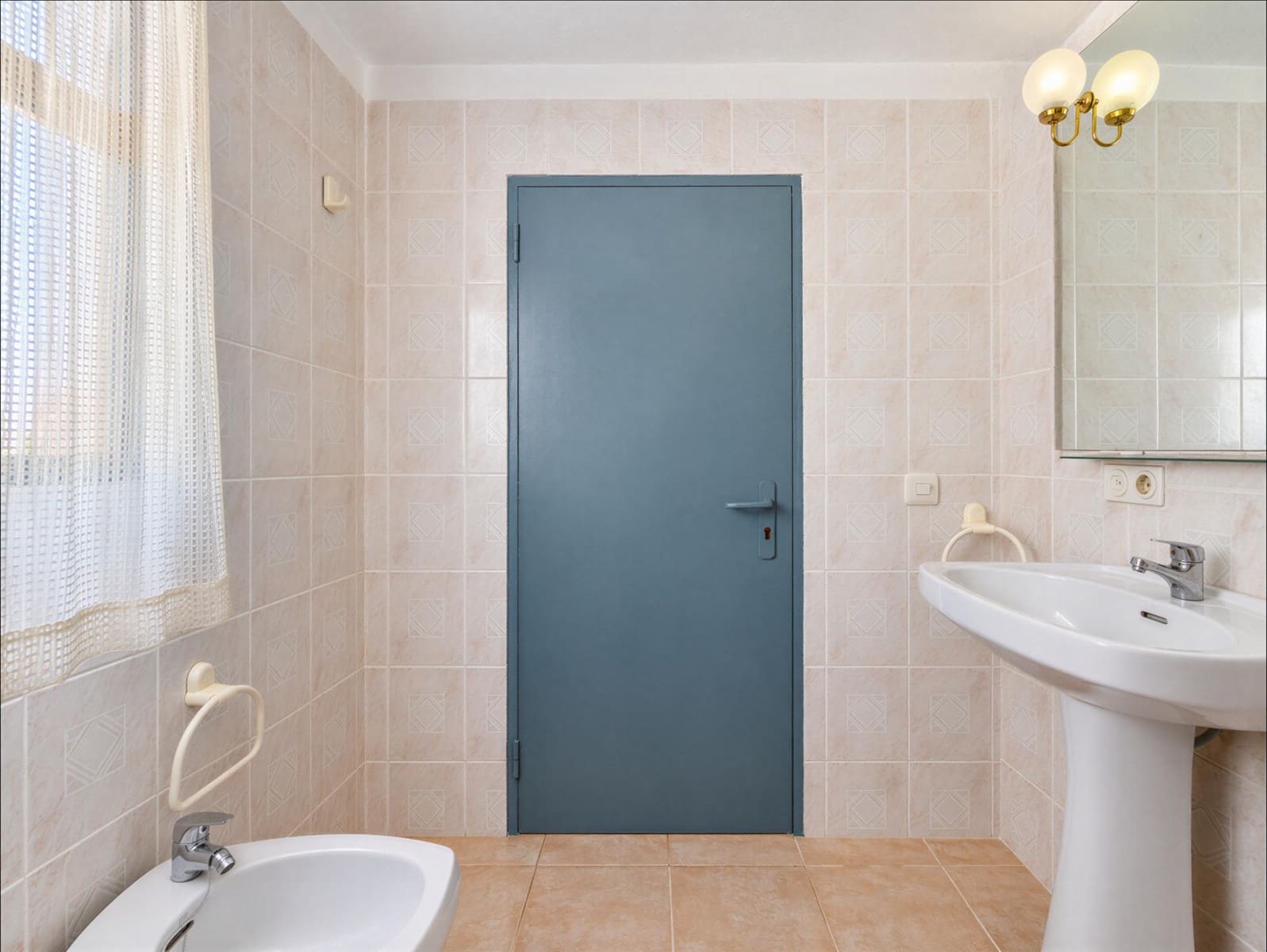 4 quarto Moradia para venda em Lliria com piscina - 230 000 € (Ref: 10078483)