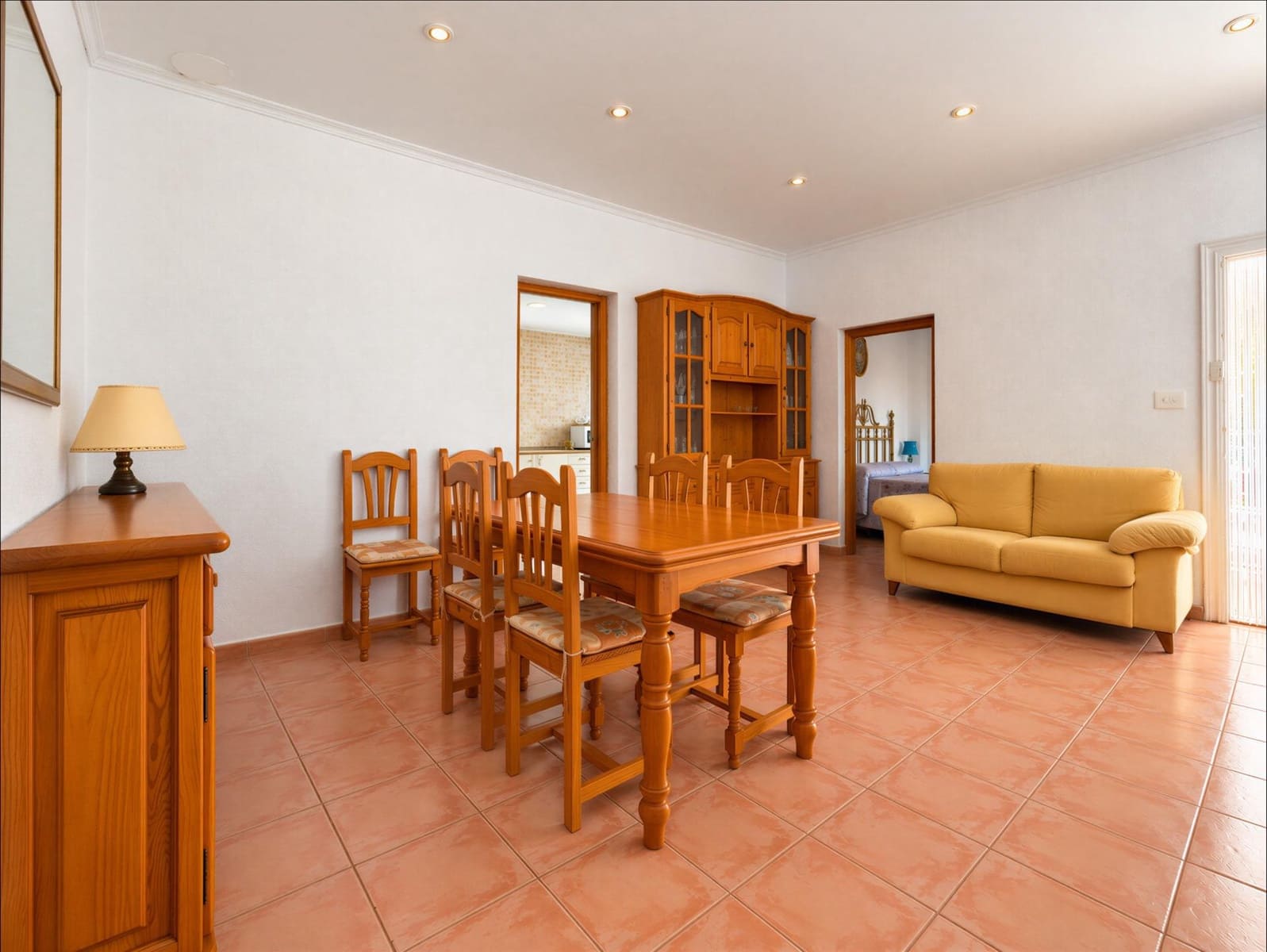 4 quarto Moradia para venda em Lliria com piscina - 230 000 € (Ref: 10078483)