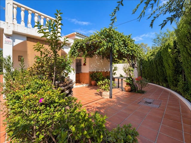 4 quarto Moradia para venda em Llíria com piscina - 230 000 € (Ref: 10078483)