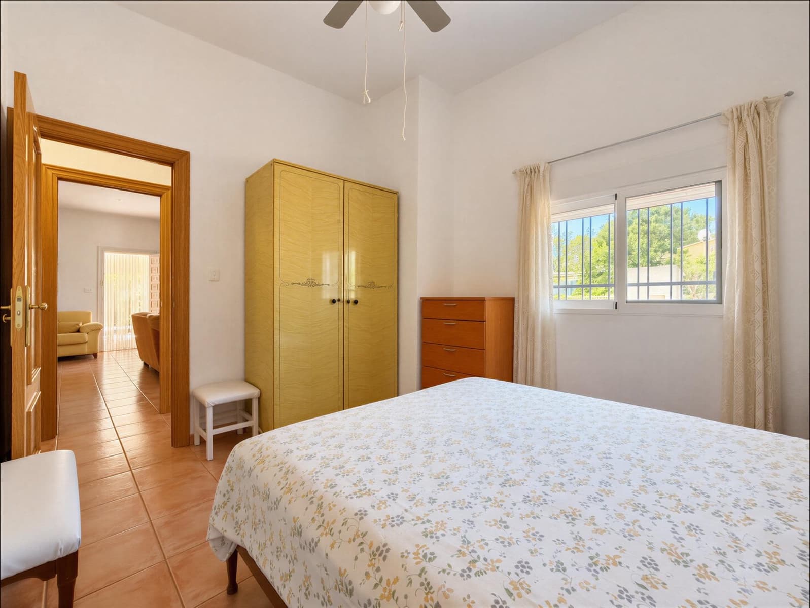 4 quarto Moradia para venda em Lliria com piscina - 230 000 € (Ref: 10078483)