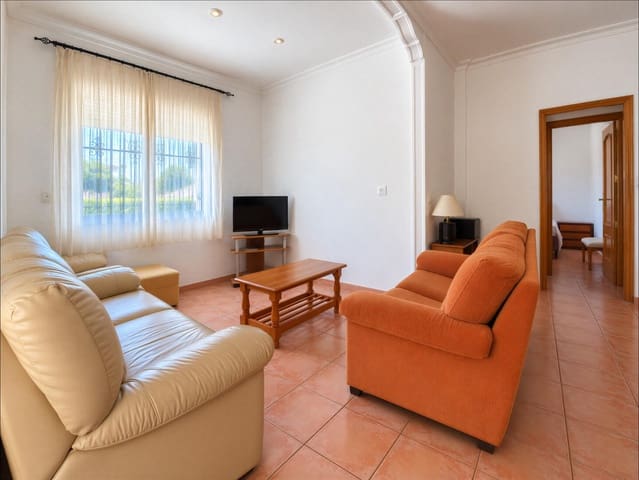 4 quarto Moradia para venda em Llíria com piscina - 230 000 € (Ref: 10078483)