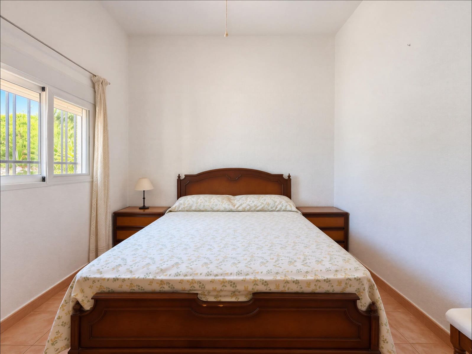 4 quarto Moradia para venda em Lliria com piscina - 230 000 € (Ref: 10078483)