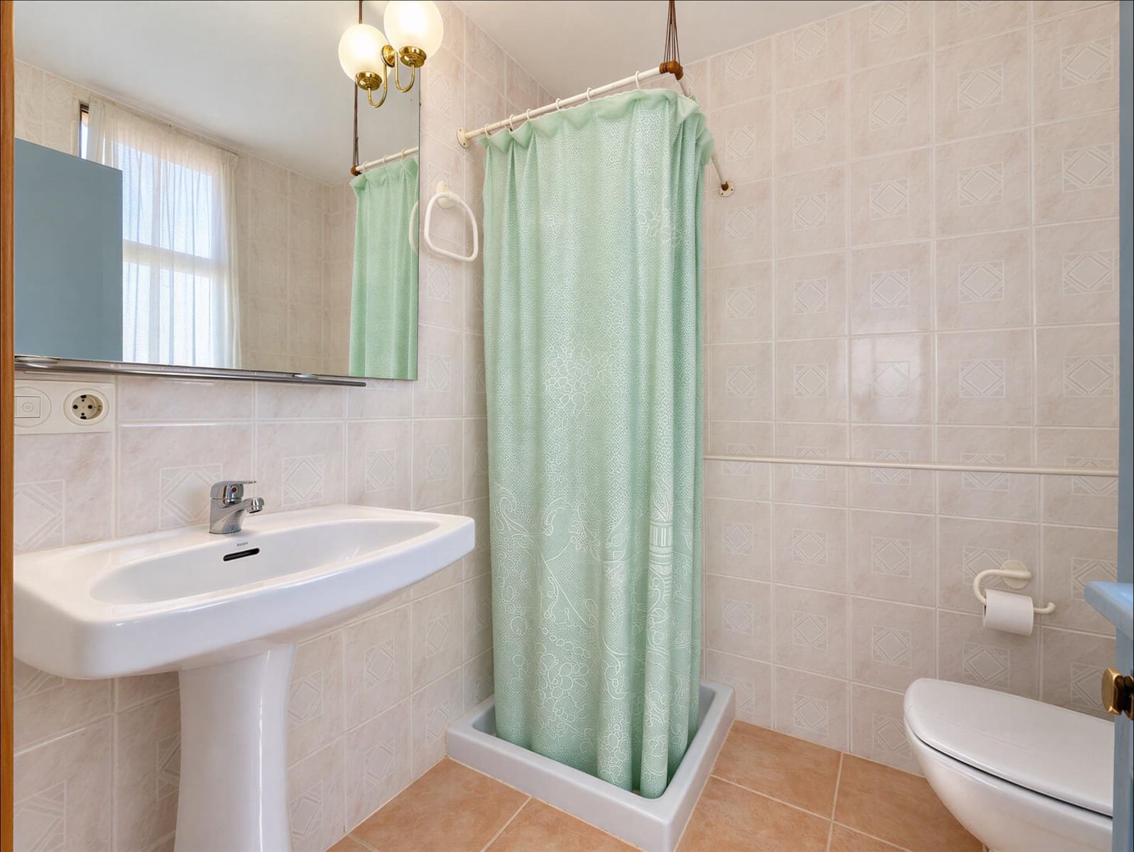 4 quarto Moradia para venda em Lliria com piscina - 230 000 € (Ref: 10078483)