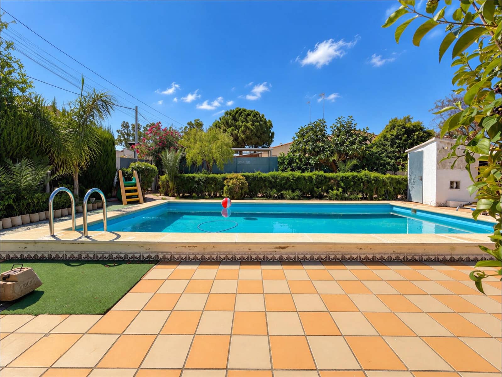 4 quarto Moradia para venda em Lliria com piscina - 230 000 € (Ref: 10078483)