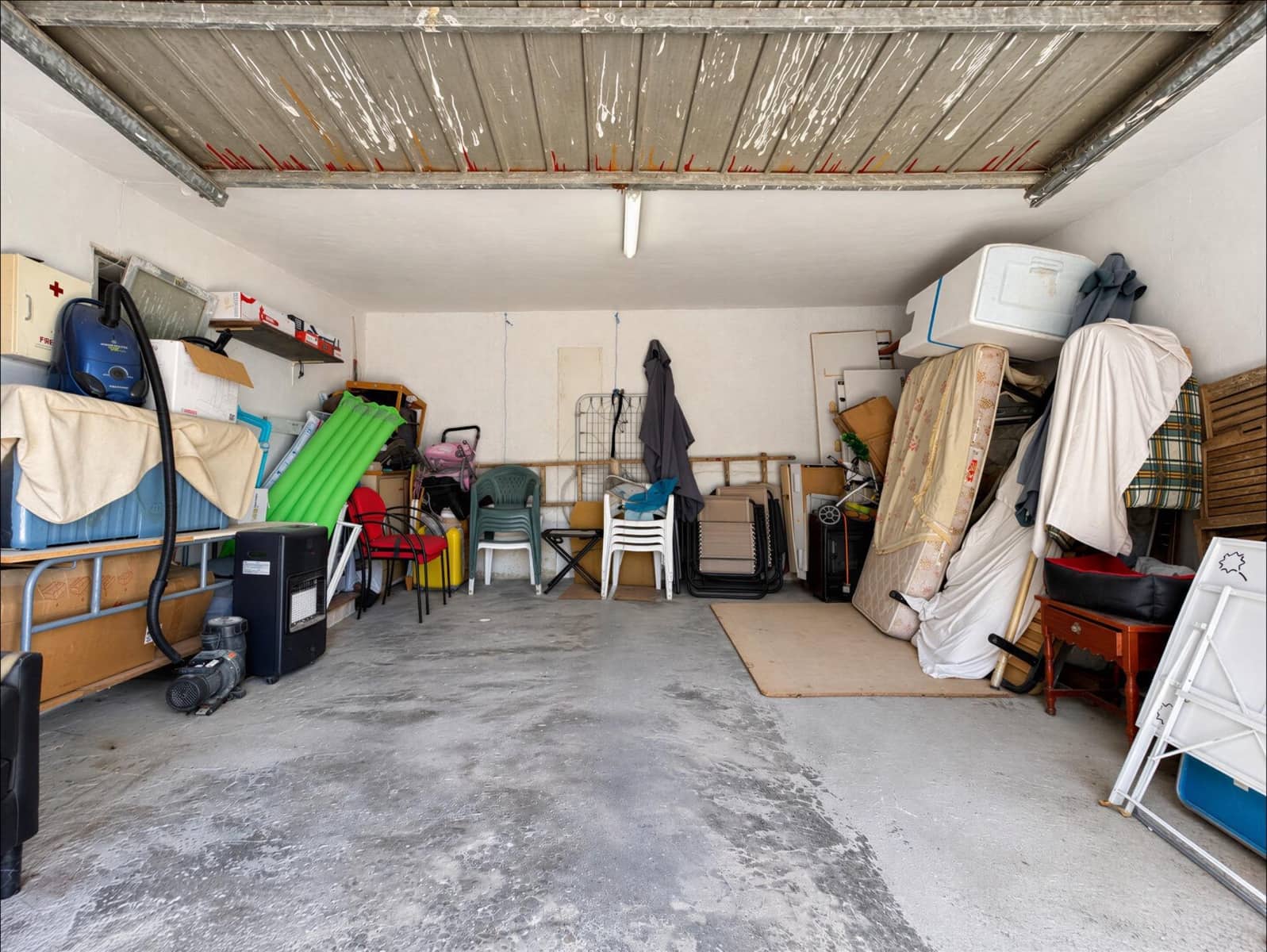 4 quarto Moradia para venda em Lliria com piscina - 230 000 € (Ref: 10078483)