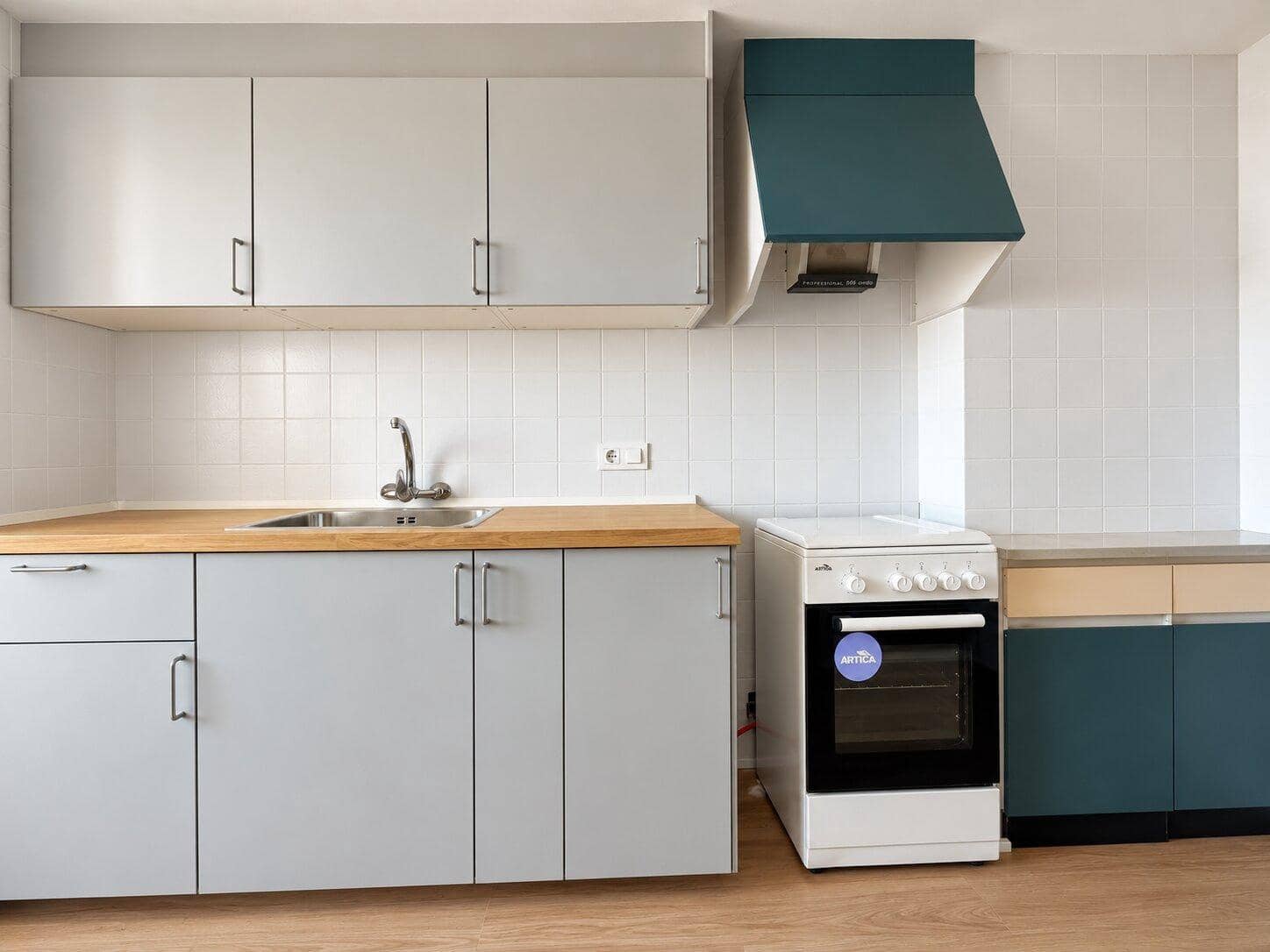 4 bedroom Flat for rent in Albuixec - € 900 (Ref: 10157760)