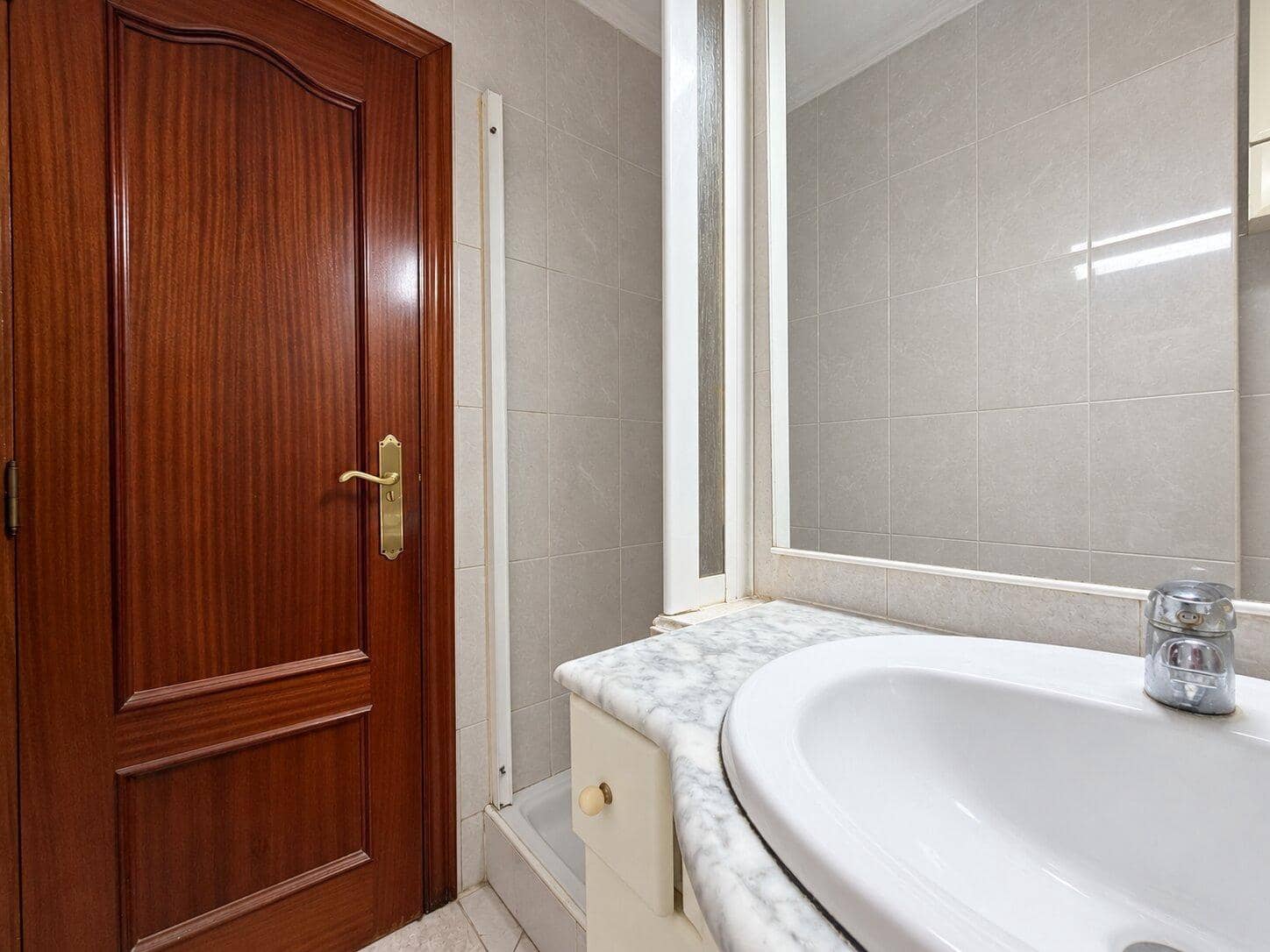 3 soveværelse Lejlighed til salg i Valencia by - € 210.000 (Ref: 10168554)