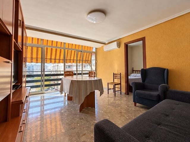 3 soveværelse Lejlighed til salg i Benicalap, Valencia by - € 210.000 (Ref: 10168554)