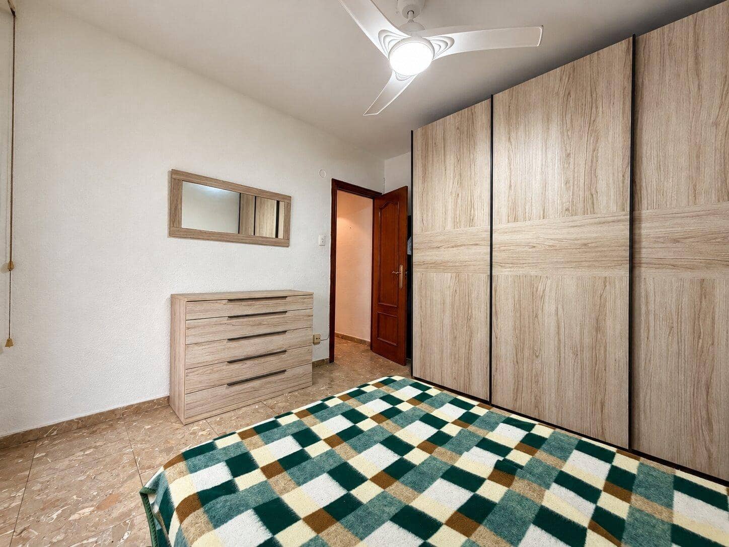 3 soveværelse Lejlighed til salg i Valencia by - € 210.000 (Ref: 10168554)