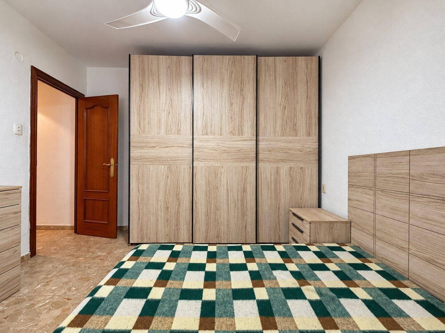 3 soveværelse Lejlighed til salg i Valencia by - € 210.000 (Ref: 10168554)