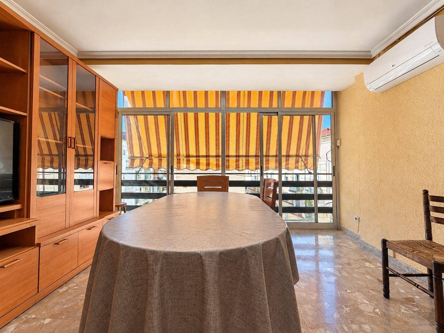 3 soveværelse Lejlighed til salg i Valencia by - € 210.000 (Ref: 10168554)