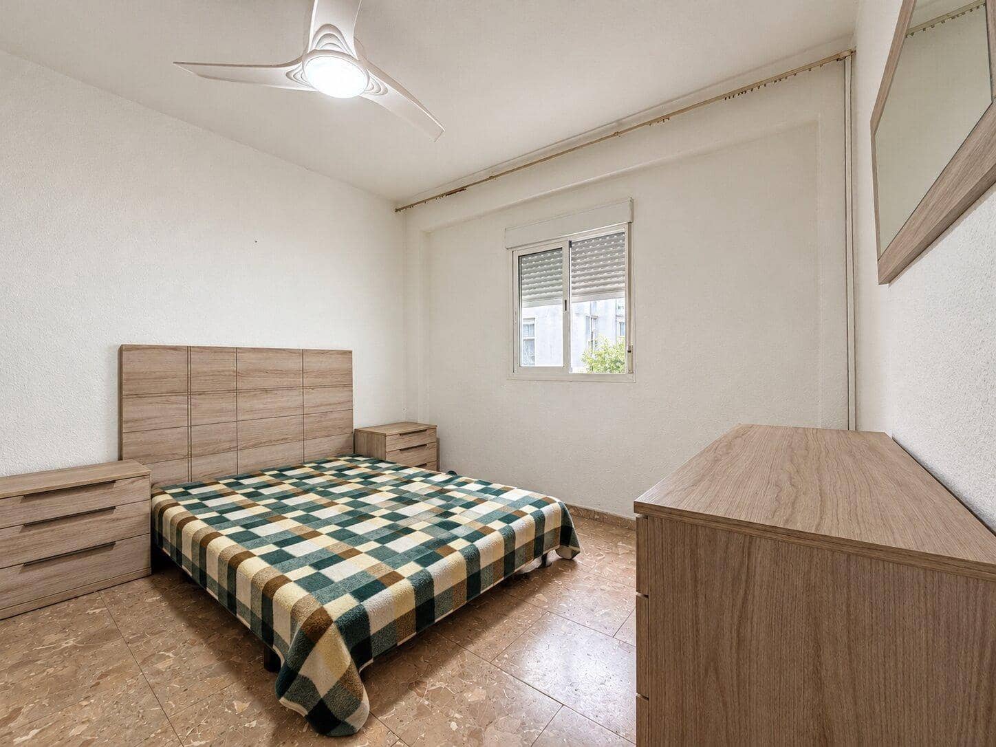 3 soveværelse Lejlighed til salg i Valencia by - € 210.000 (Ref: 10168554)