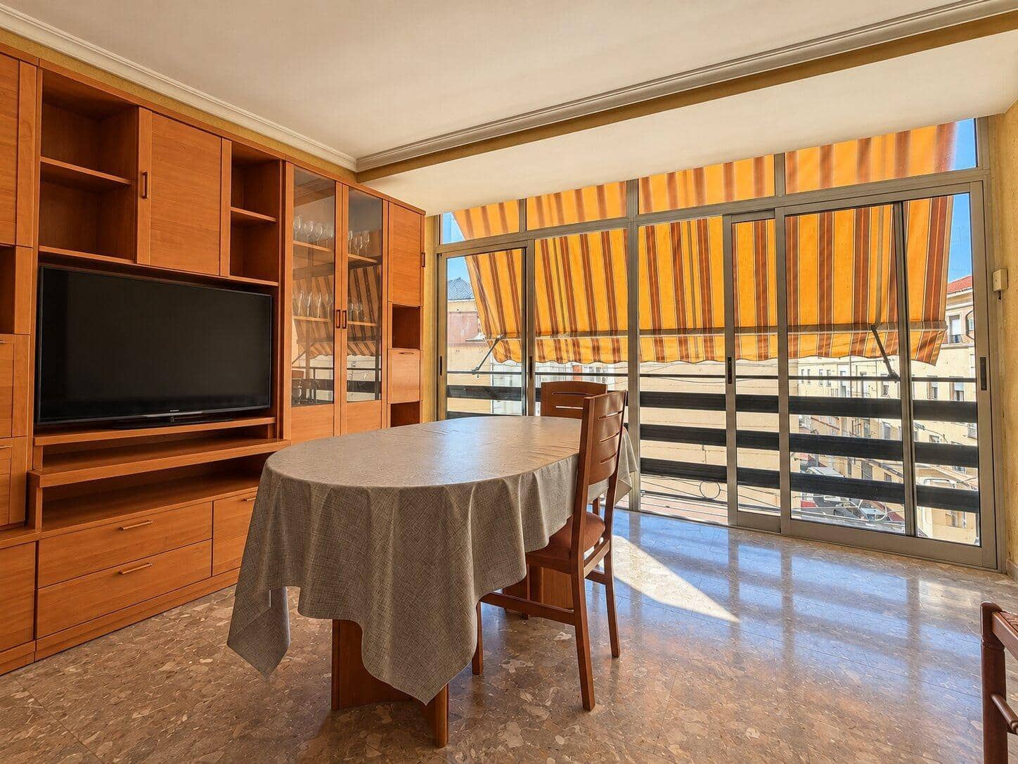 3 soveværelse Lejlighed til salg i Valencia by - € 210.000 (Ref: 10168554)