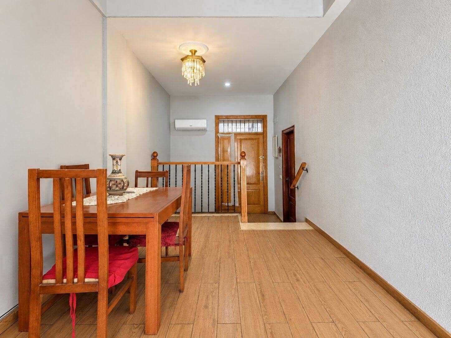 4 soverom Rekkehus til salgs i Masarrochos / Massarrojos med garasje - € 399 000 (Ref: 10180728)