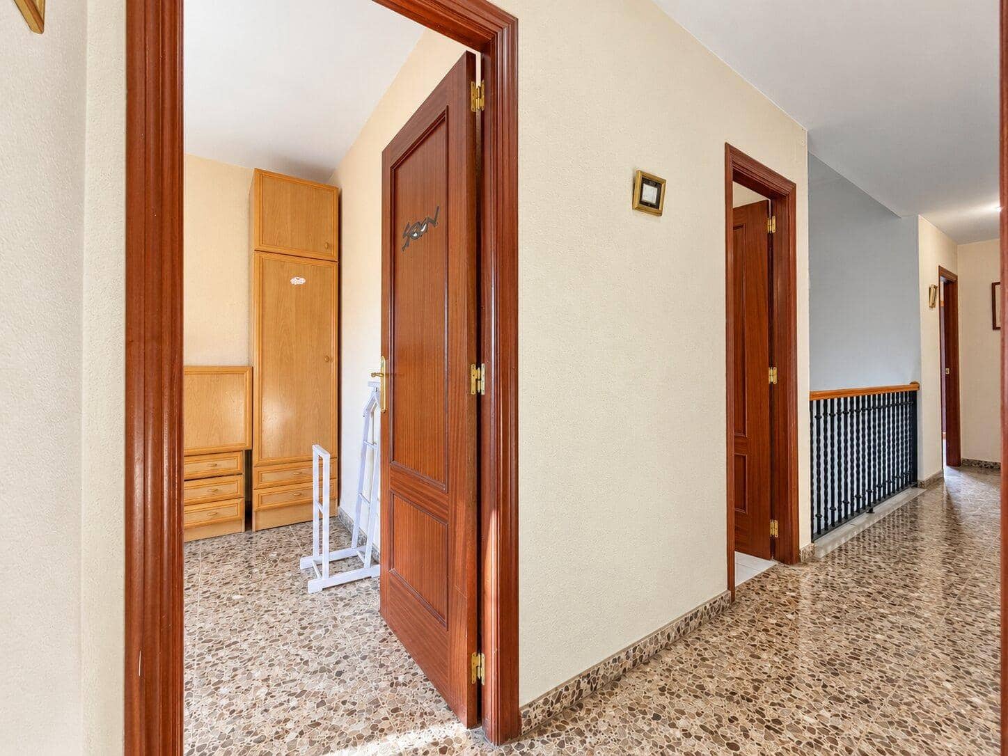 4 soverom Rekkehus til salgs i Masarrochos / Massarrojos med garasje - € 399 000 (Ref: 10180728)