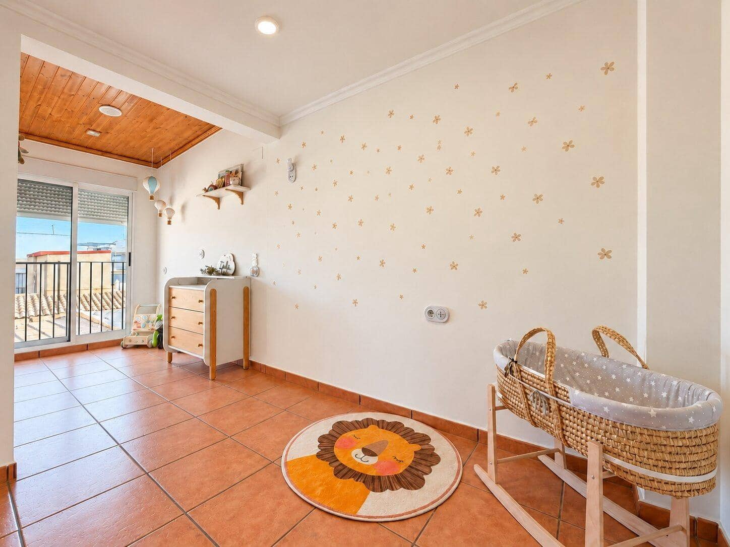 4 Zimmer Reihenhaus zu verkaufen in Massamagrell mit Garage - 329.900 € (Ref: 10180729)