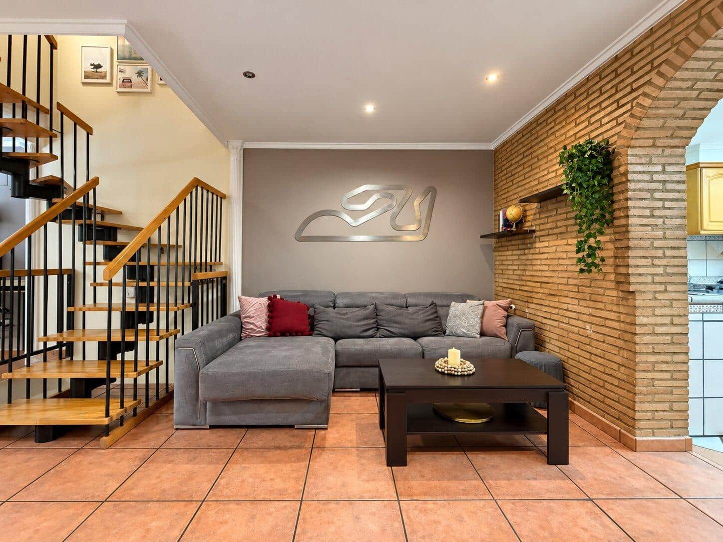 4 Zimmer Reihenhaus zu verkaufen in Massamagrell mit Garage - 329.900 € (Ref: 10180729)