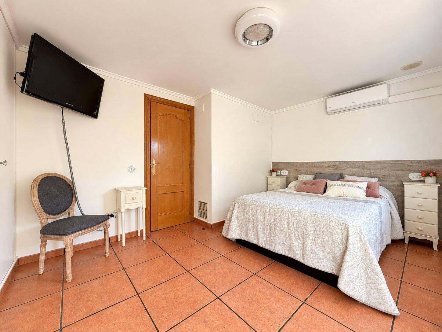 4 Zimmer Reihenhaus zu verkaufen in Massamagrell mit Garage - 329.900 € (Ref: 10180729)