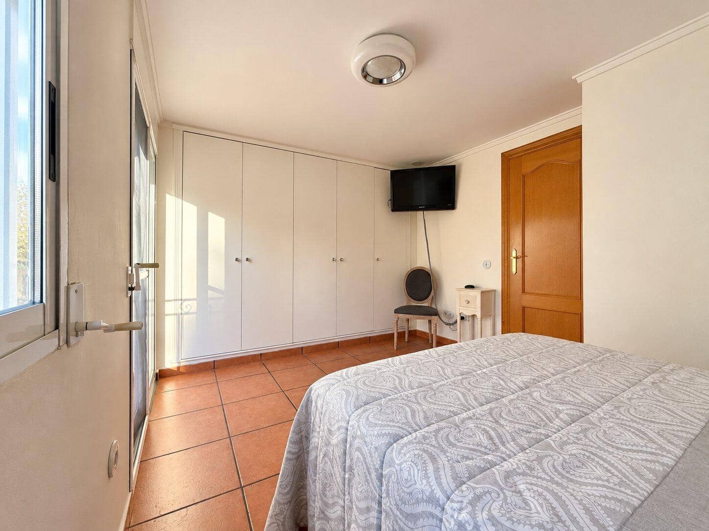 4 Zimmer Reihenhaus zu verkaufen in Massamagrell mit Garage - 329.900 € (Ref: 10180729)