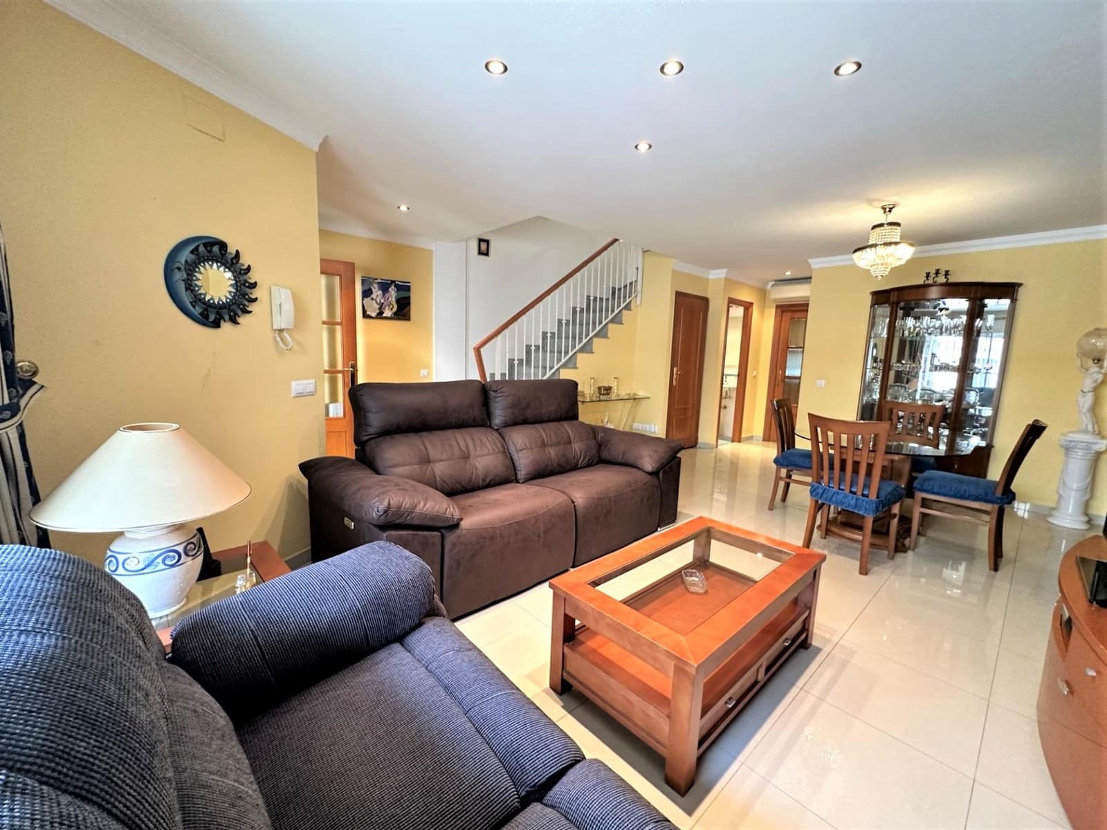 4 soveværelse Rækkehus til salg i La Pobla de Farnals med garage - € 379.000 (Ref: 8403998)