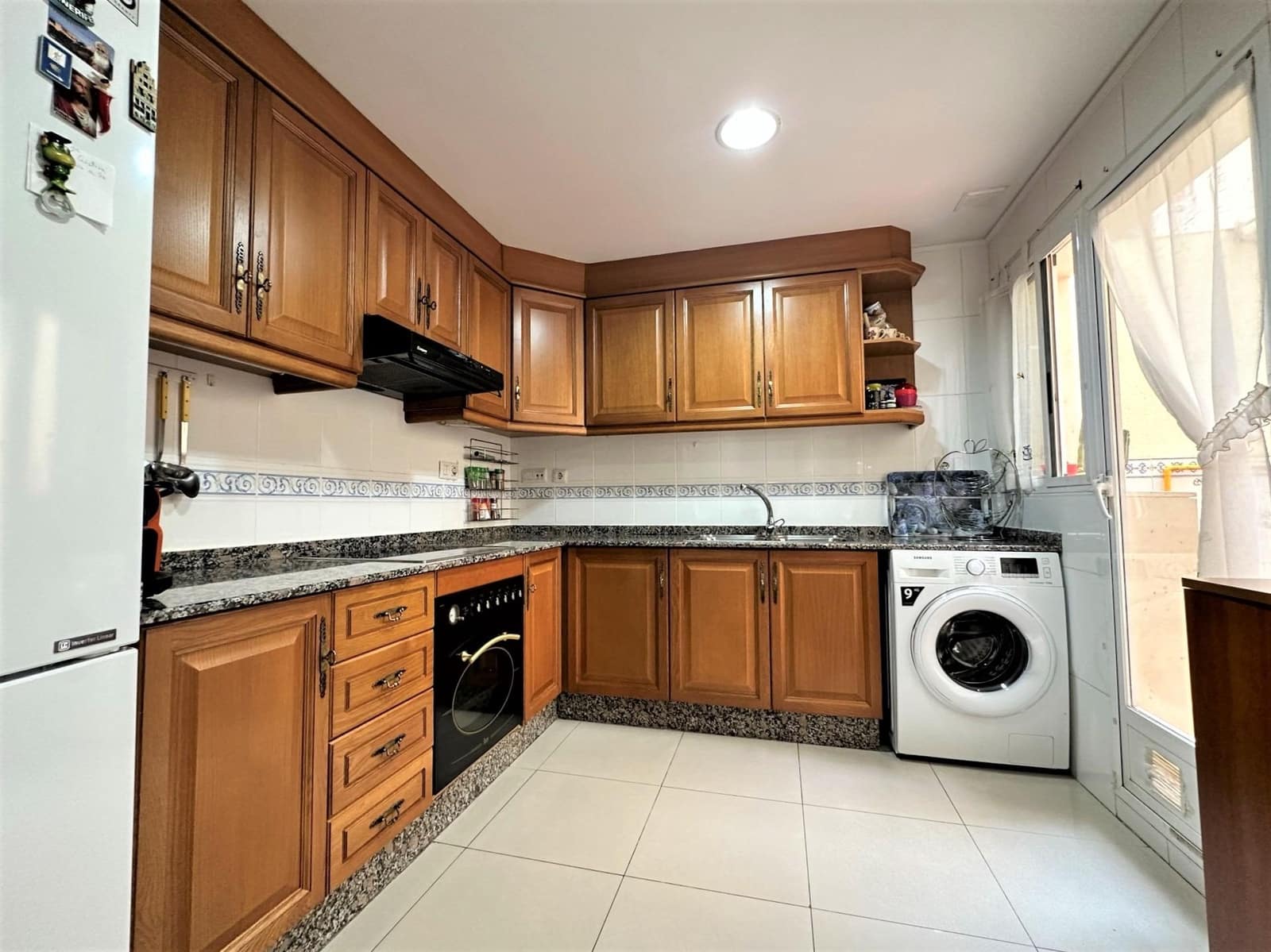 4 soveværelse Rækkehus til salg i La Pobla de Farnals med garage - € 379.000 (Ref: 8403998)