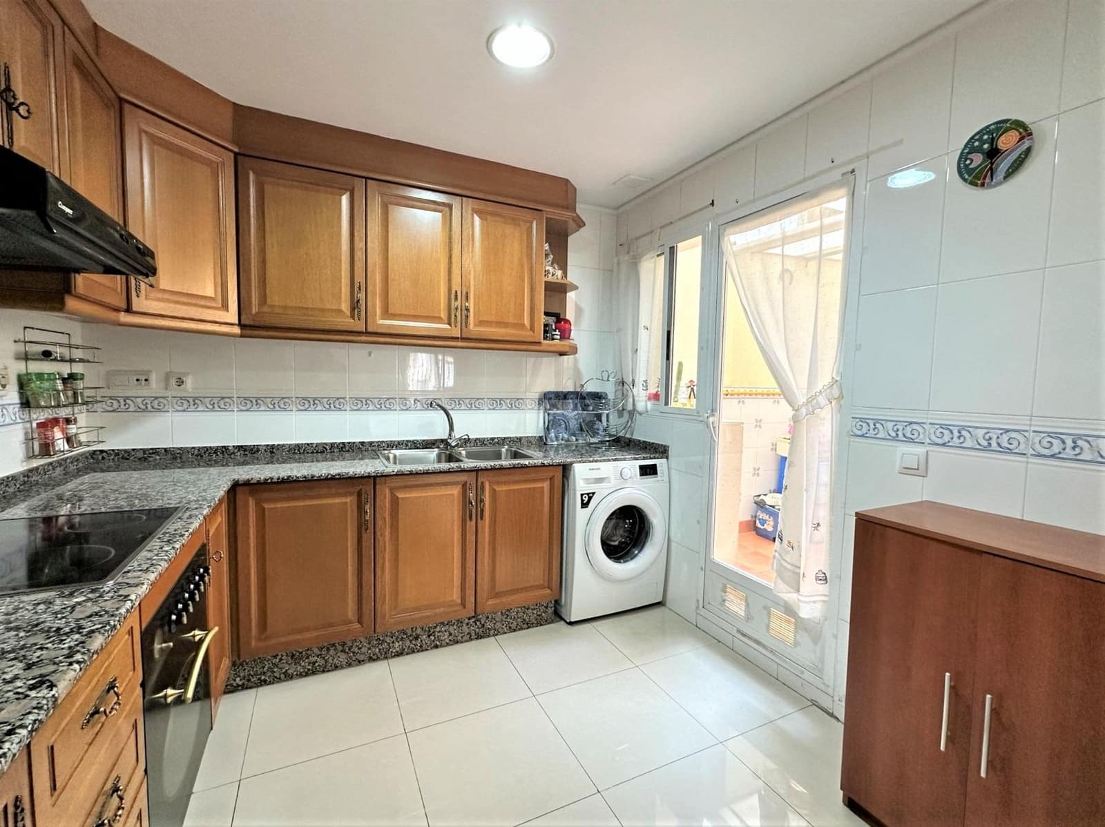 4 soveværelse Rækkehus til salg i La Pobla de Farnals med garage - € 379.000 (Ref: 8403998)