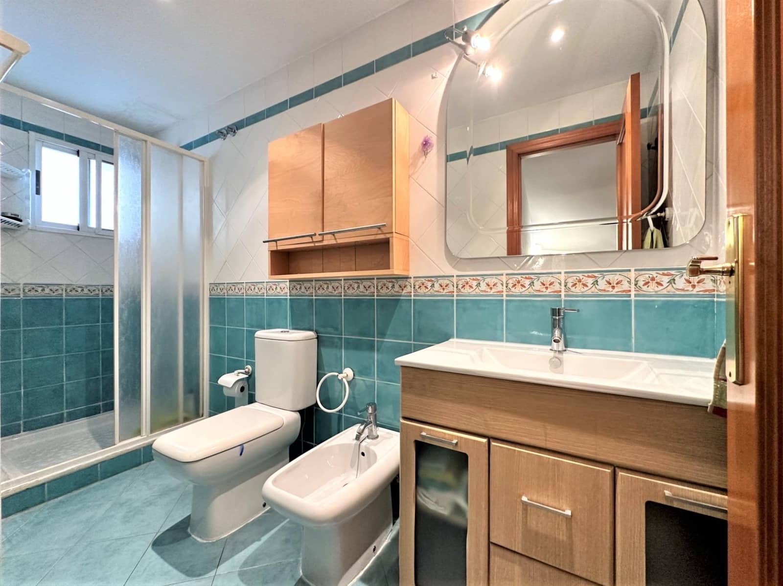 4 soveværelse Rækkehus til salg i La Pobla de Farnals med garage - € 379.000 (Ref: 8403998)