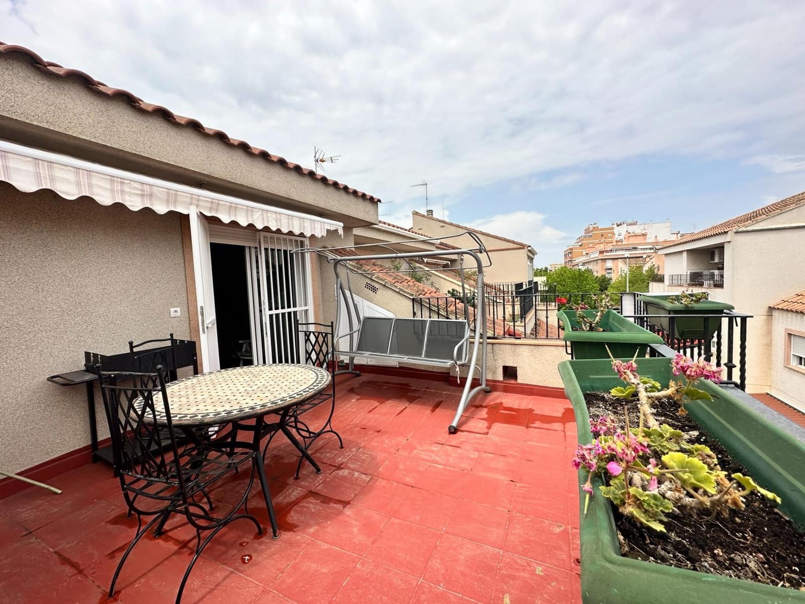 4 soveværelse Rækkehus til salg i La Pobla de Farnals med garage - € 379.000 (Ref: 8403998)