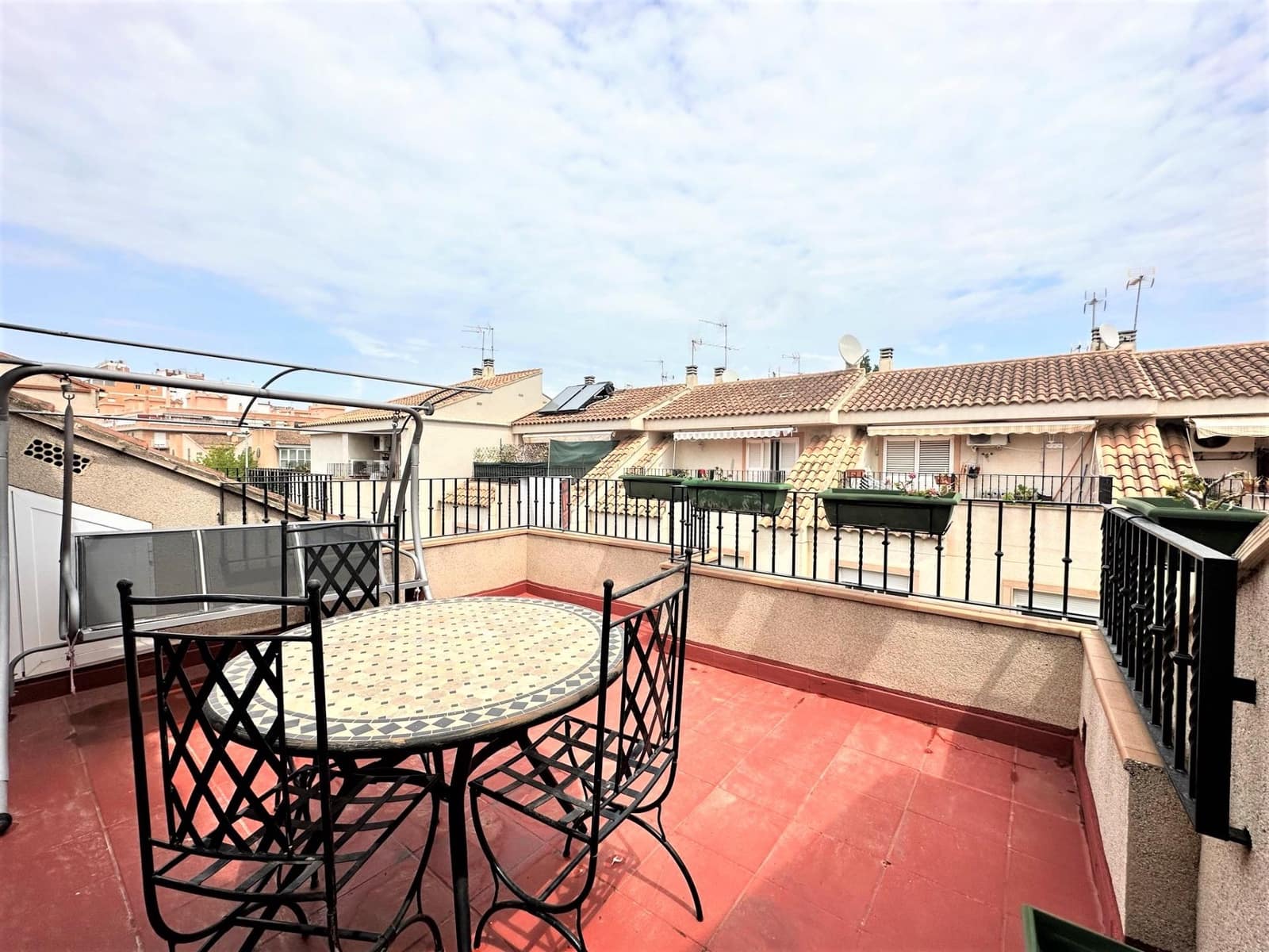 4 soveværelse Rækkehus til salg i La Pobla de Farnals med garage - € 379.000 (Ref: 8403998)