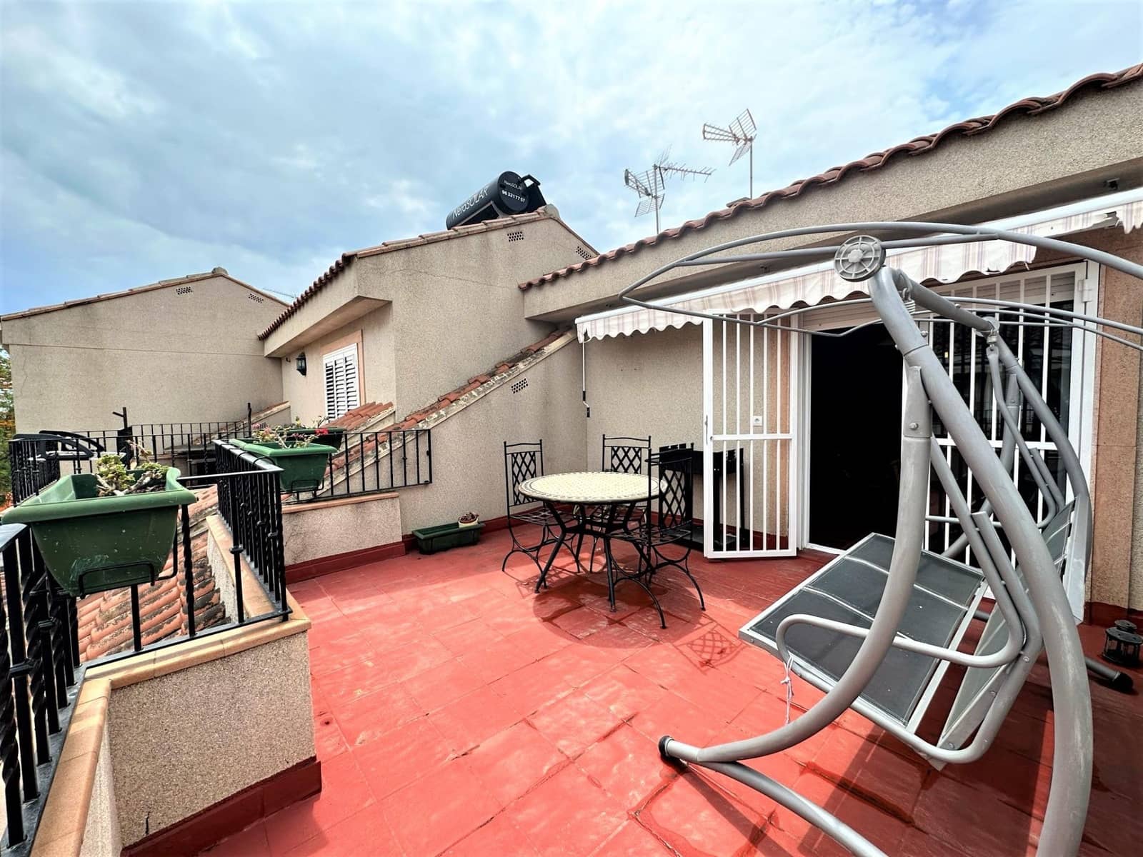 4 soveværelse Rækkehus til salg i La Pobla de Farnals med garage - € 379.000 (Ref: 8403998)