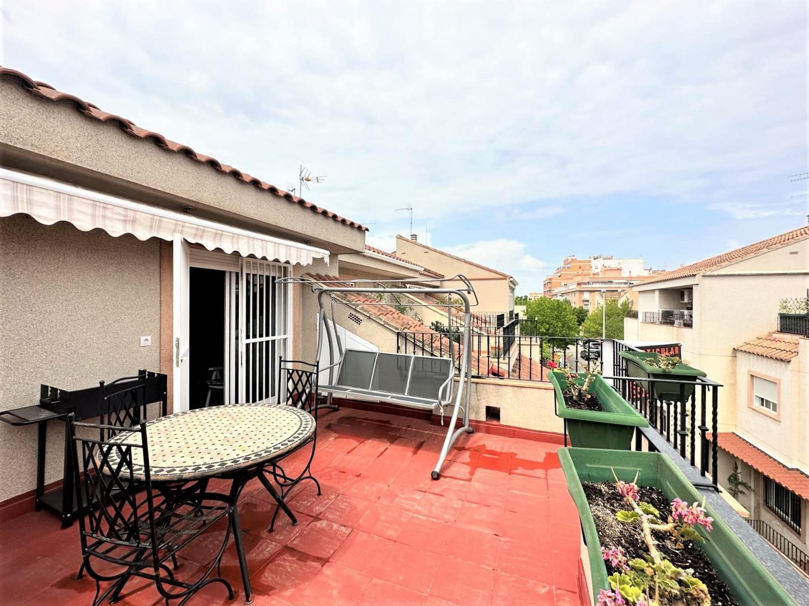 4 soveværelse Rækkehus til salg i La Pobla de Farnals med garage - € 379.000 (Ref: 8403998)