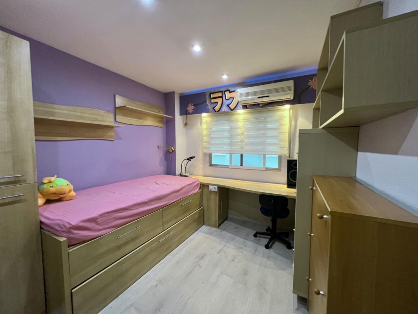 3 soverom Leilighet til leie i Valencia by med garasje - € 1 500 (Ref: 8678153)