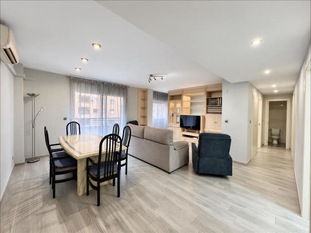 Appartement de 3 chambres à louer à Patraix, Valence ville avec garage - 1 350 € (Ref: 8678153)