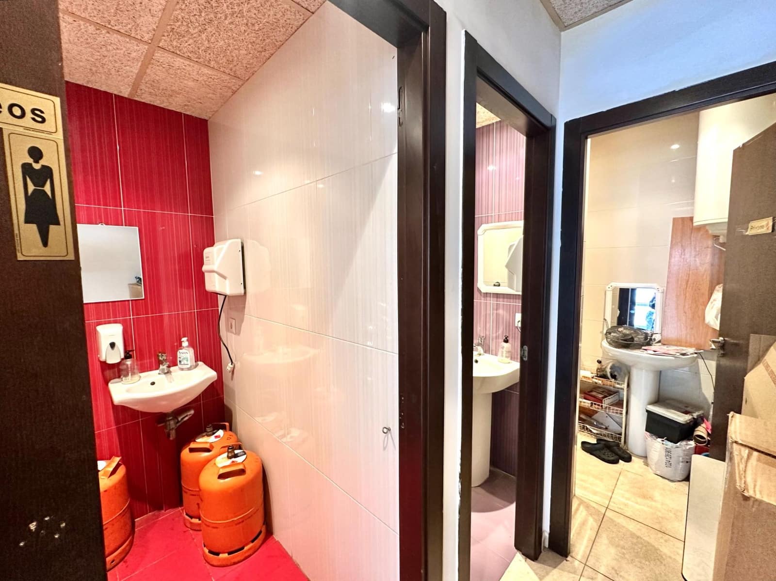 Erhverv til salg i Mislata - € 90.000 (Ref: 8854779)