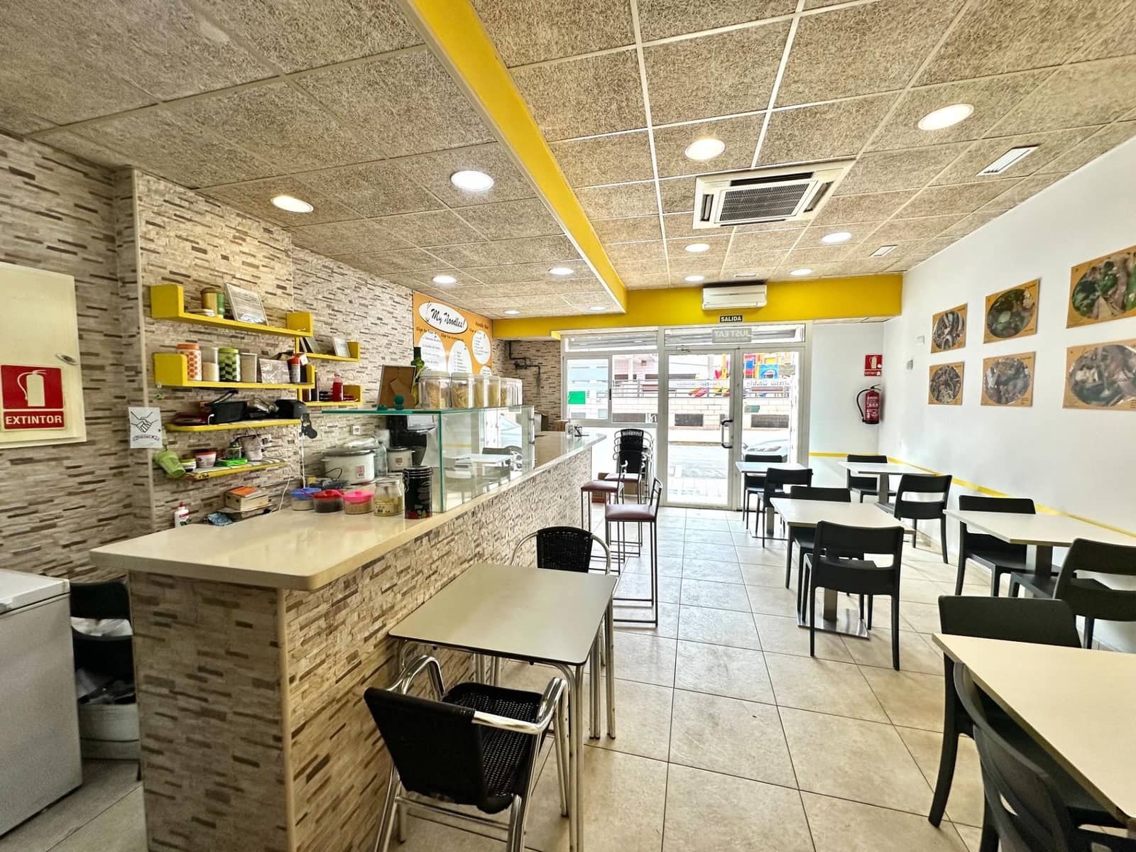 Erhverv til salg i Mislata - € 90.000 (Ref: 8854779)