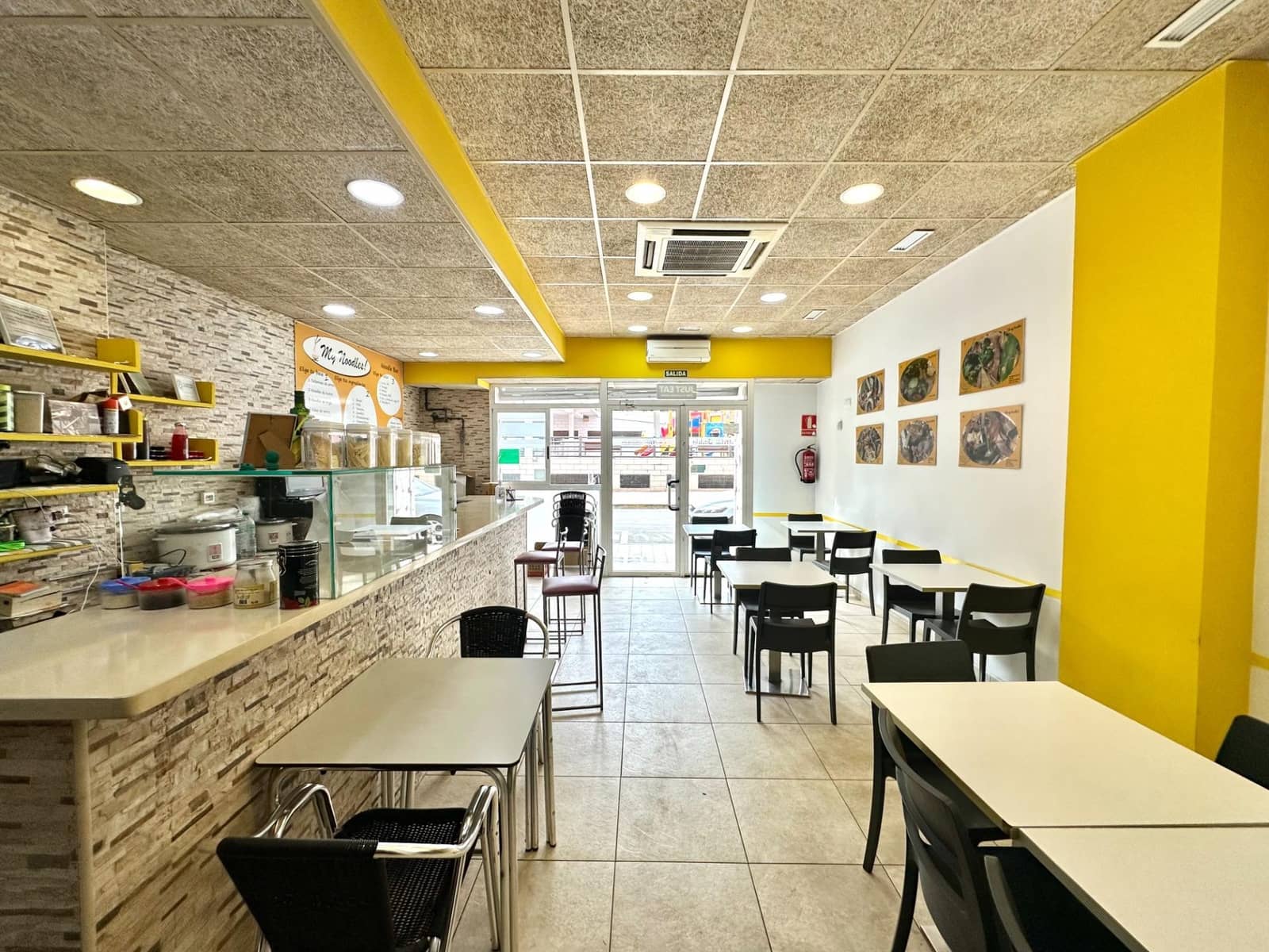 Erhverv til salg i Mislata - € 90.000 (Ref: 8854779)