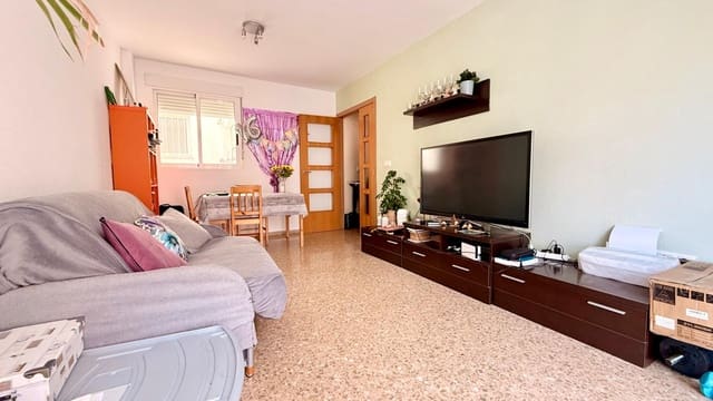 3 makuuhuone Asunto myytävänä paikassa Museros mukana 
autotalli - 215 000 € (Ref: 9001131)