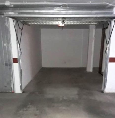 Autotalli vuokrattavana paikassa Museros - 140 € (Ref: 9110432)