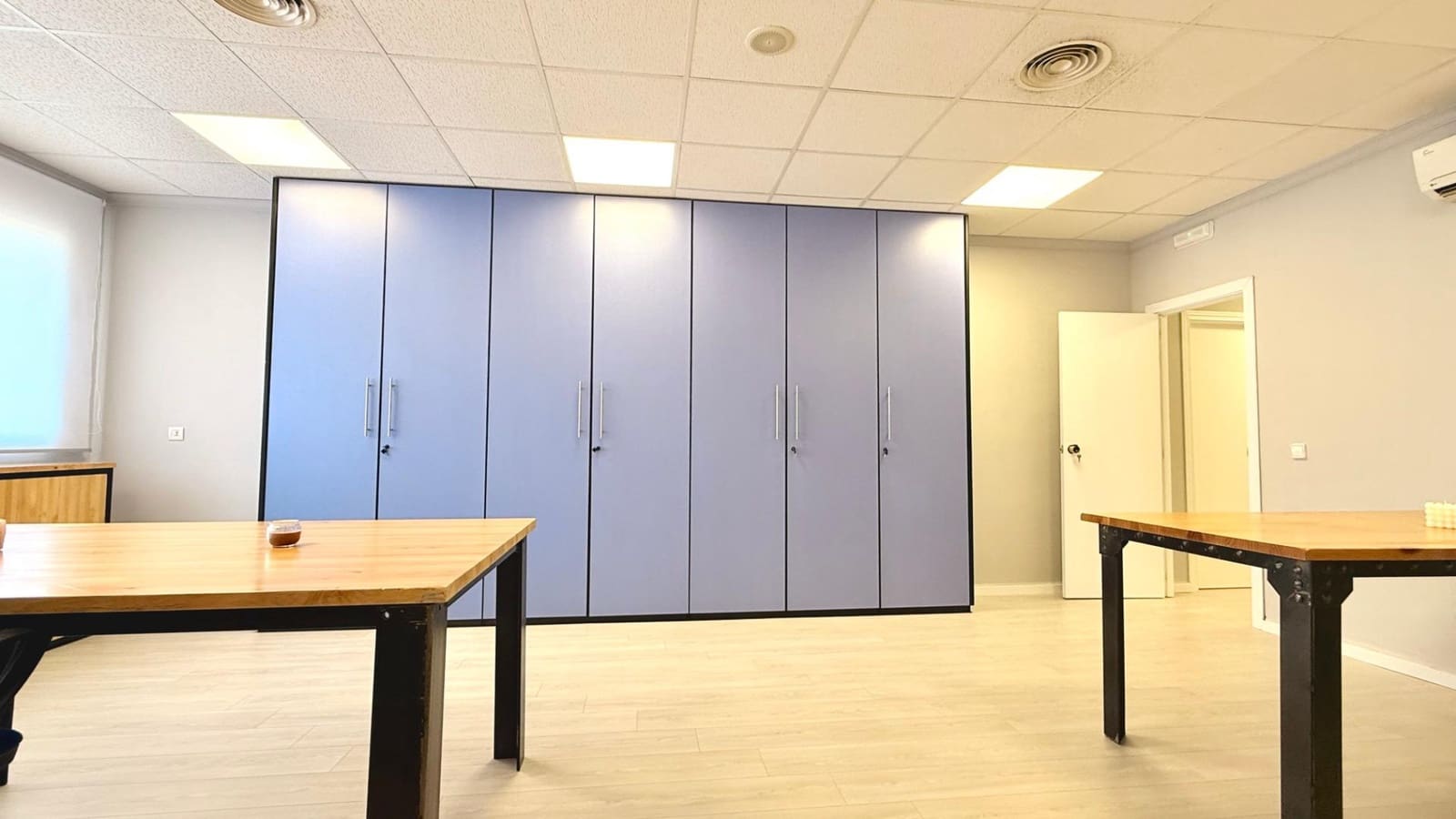 Virksomhed til leje i Pucol - € 1.600 (Ref: 9159555)