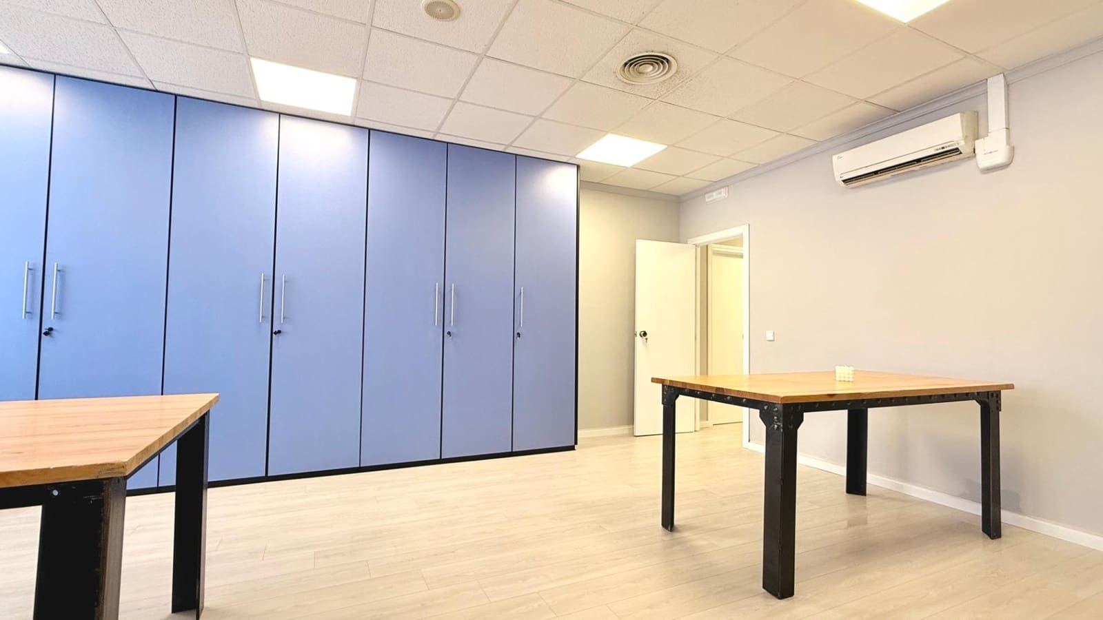 Virksomhed til leje i Pucol - € 1.600 (Ref: 9159555)