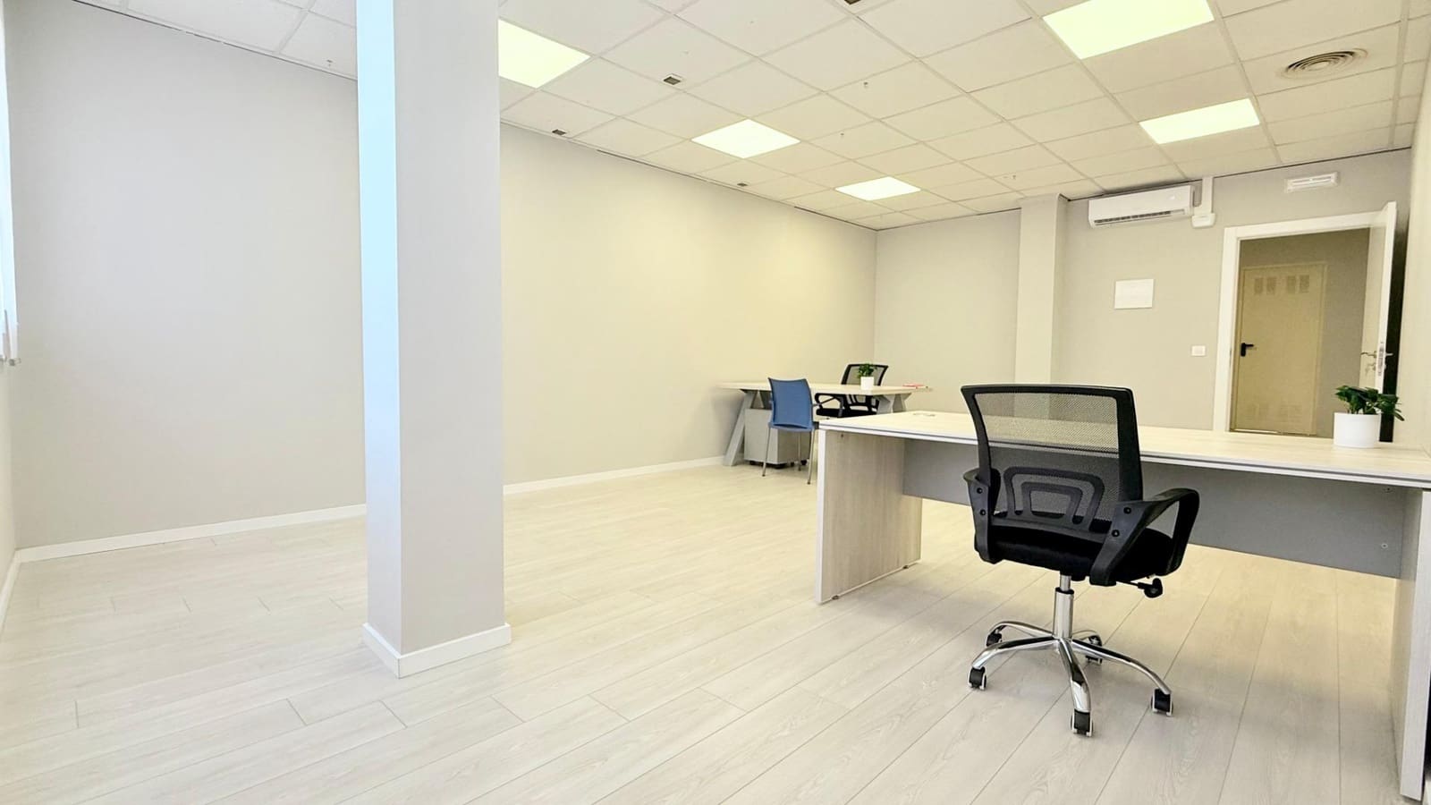 Virksomhed til leje i Pucol - € 1.600 (Ref: 9159555)