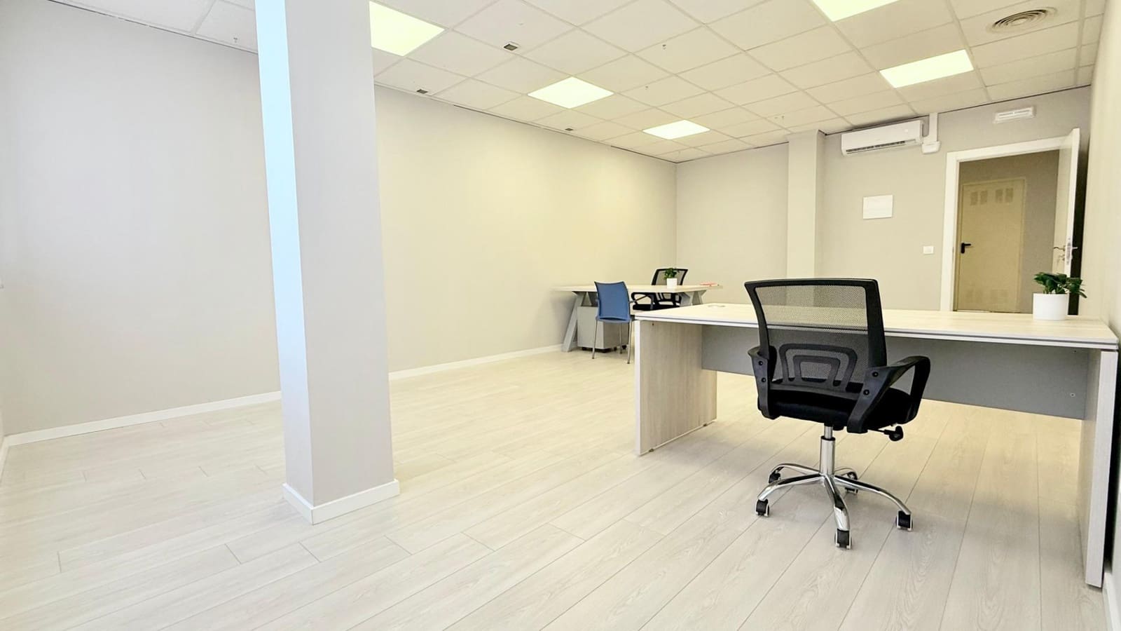 Virksomhed til leje i Pucol - € 1.600 (Ref: 9159555)