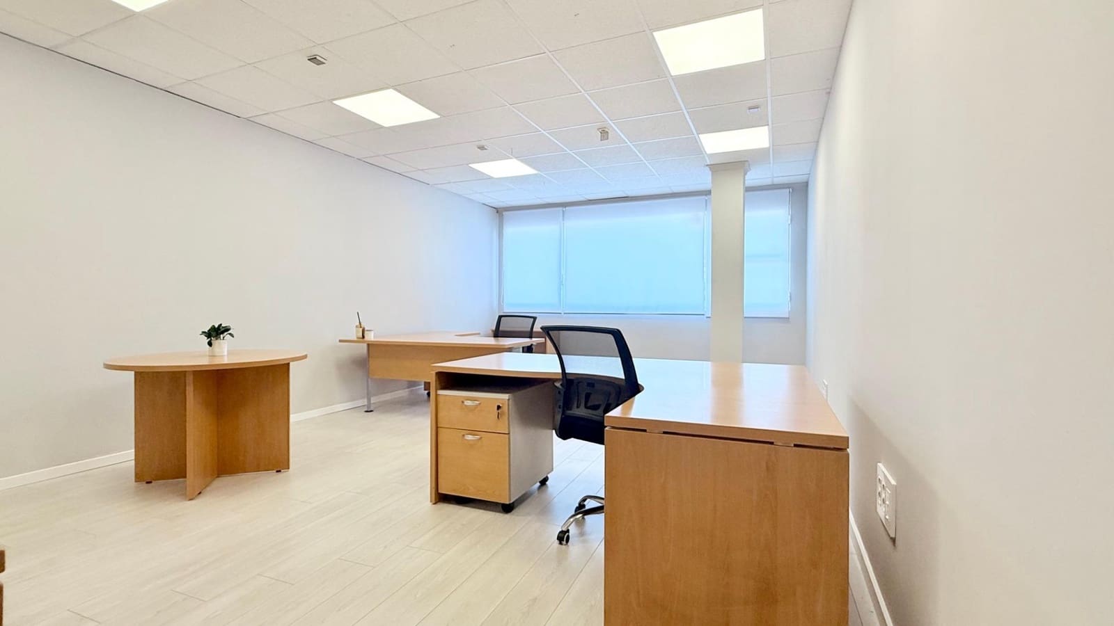 Virksomhed til leje i Pucol - € 1.600 (Ref: 9159555)