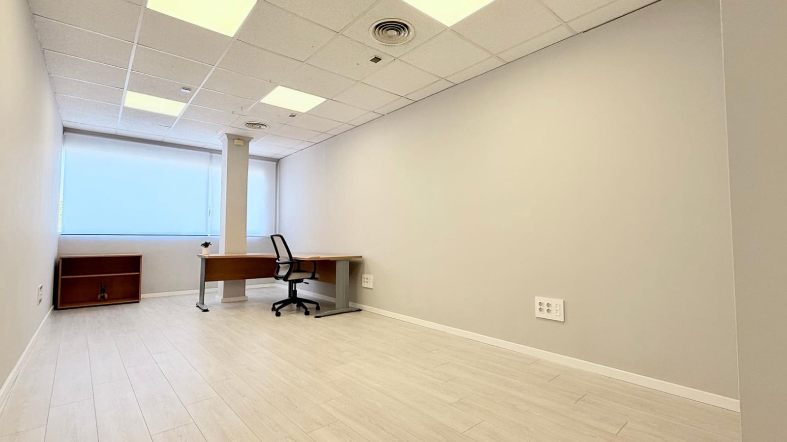 Kontor til leie i Pucol - € 400 (Ref: 9161117)