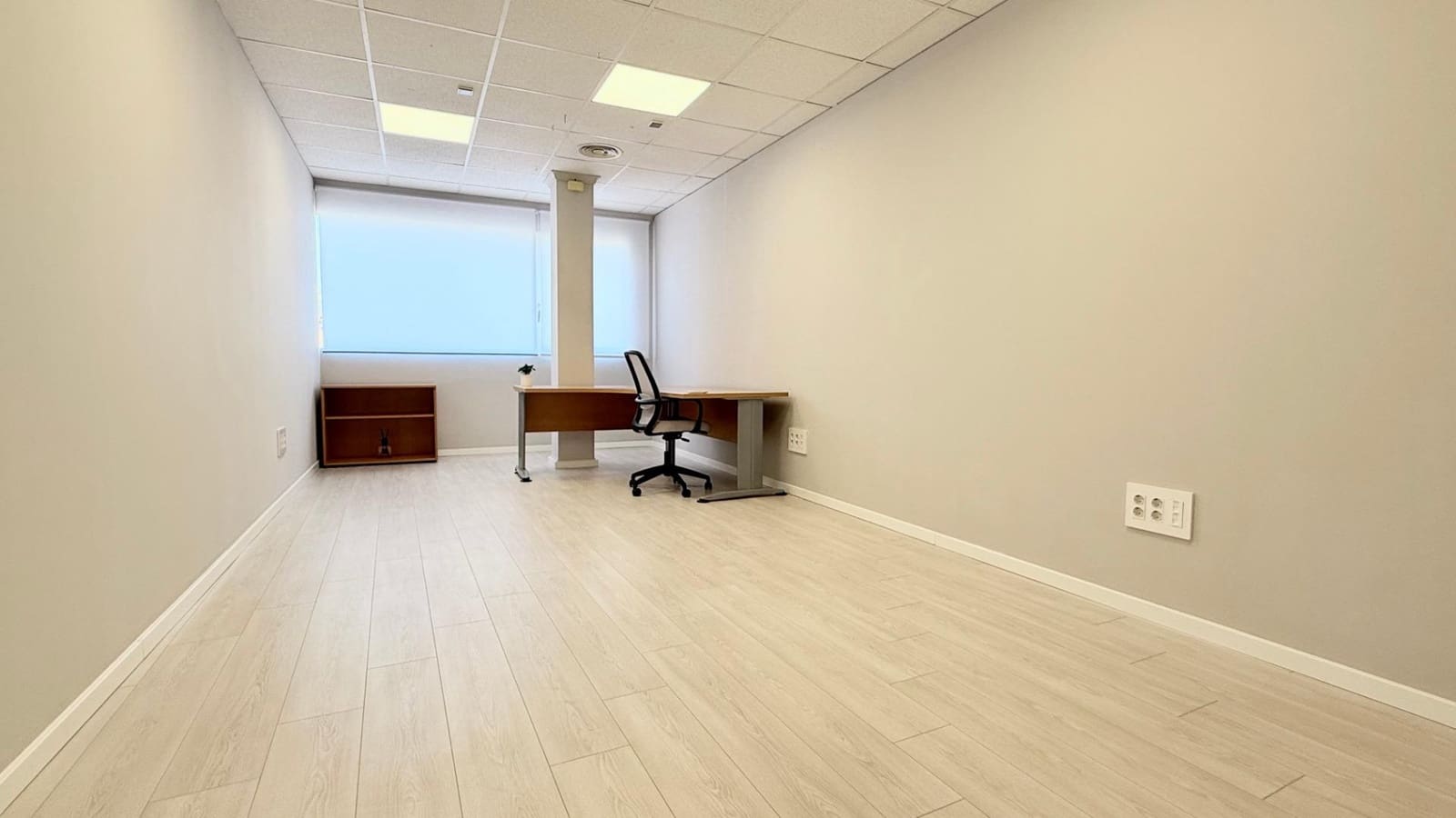 Kontor til leie i Pucol - € 400 (Ref: 9161117)